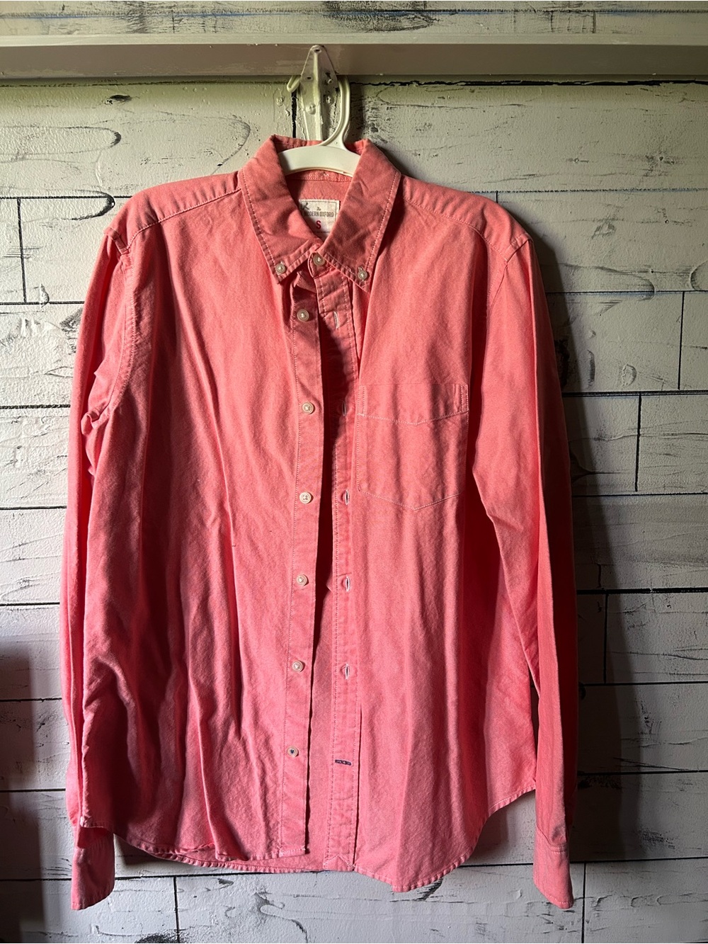 GAP Coral Button-Down Long Sleeve Shirt